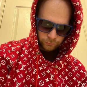 Meet your Posher, Joshua